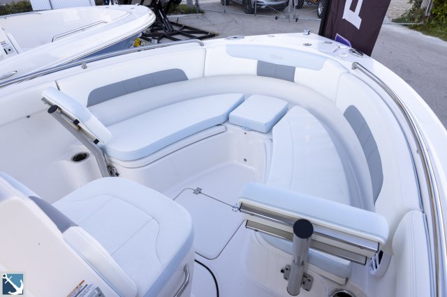 New 2024 Robalo for sale